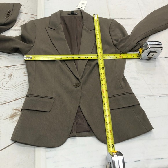 Express Brown Blazer - Picture 2 of 15